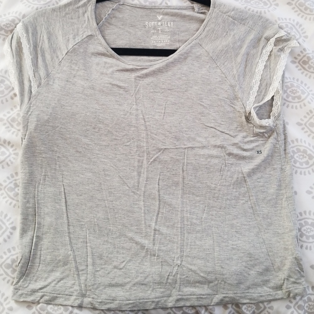 Cropped tees